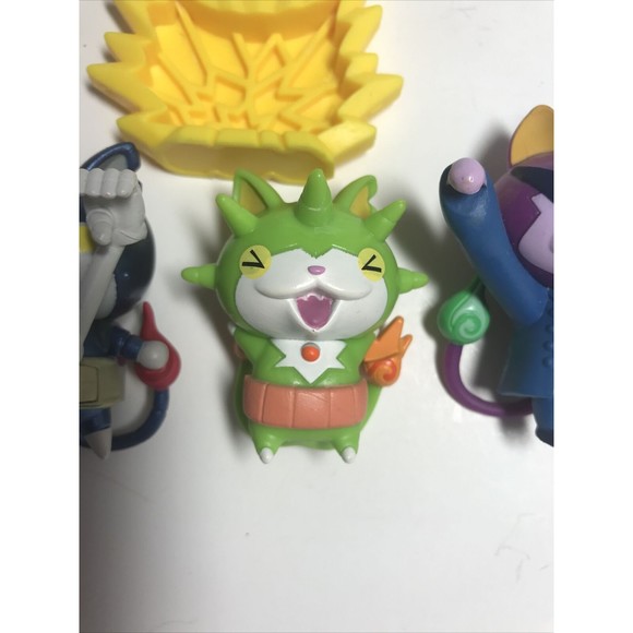Yo-kai Watch 2” Figure 2015 Hasbro Lot Of 4 Figures Plus Backdrop Piece - Picture 4 of 6